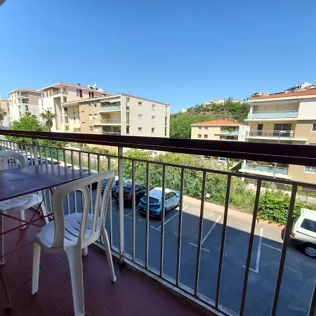 3 Pieces 65M2 St Raphael * Saint-Raphaël