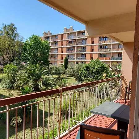 3 Pieces 65M2 St Raphael * Saint-Raphaël